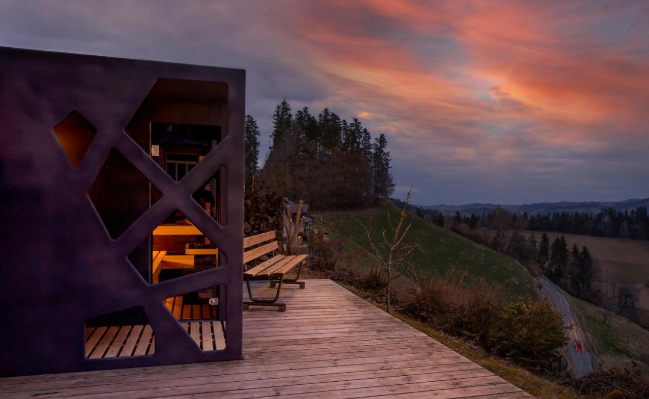 Boutique Hotel Moosegg Emmenmatt ภายนอก รูปภาพ