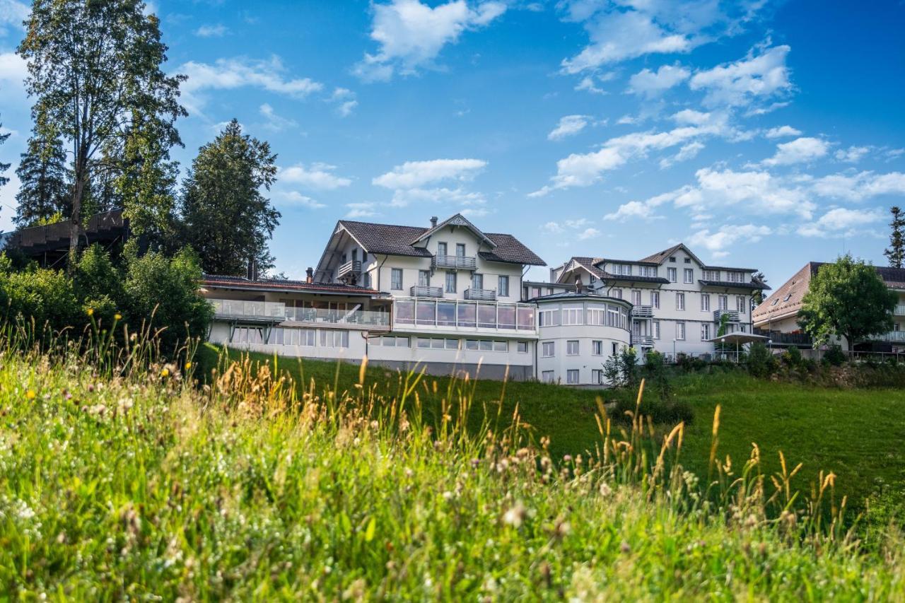 Boutique Hotel Moosegg Emmenmatt ภายนอก รูปภาพ