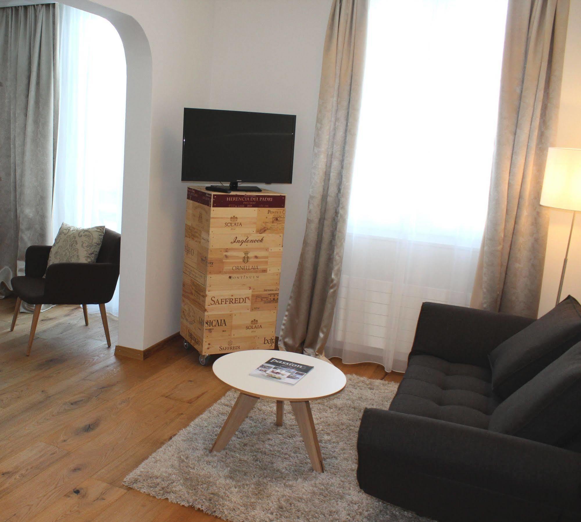 Boutique Hotel Moosegg Emmenmatt ภายนอก รูปภาพ