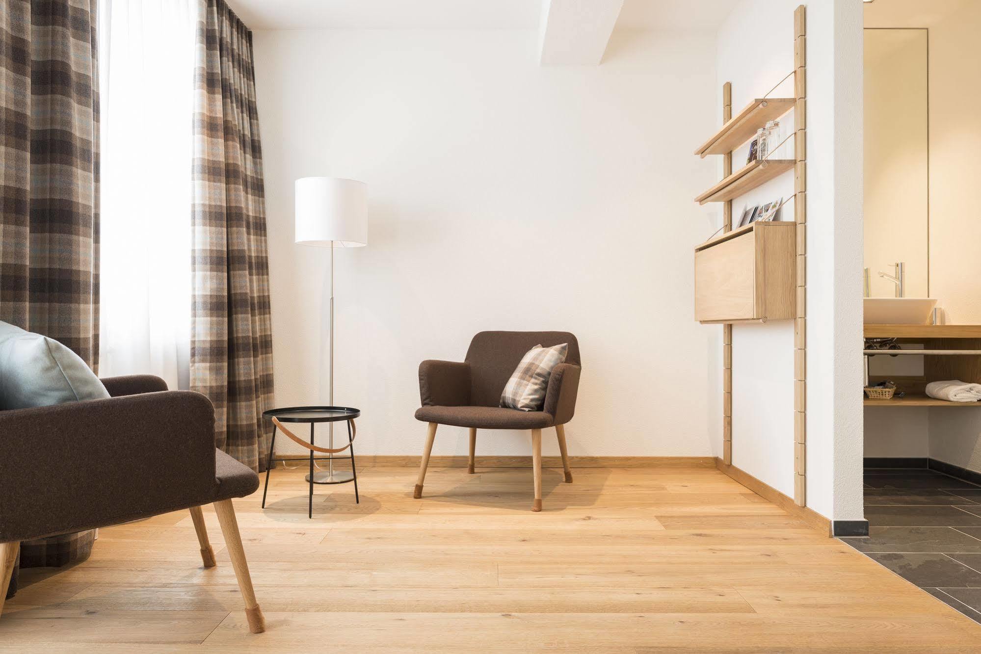 Boutique Hotel Moosegg Emmenmatt ภายนอก รูปภาพ