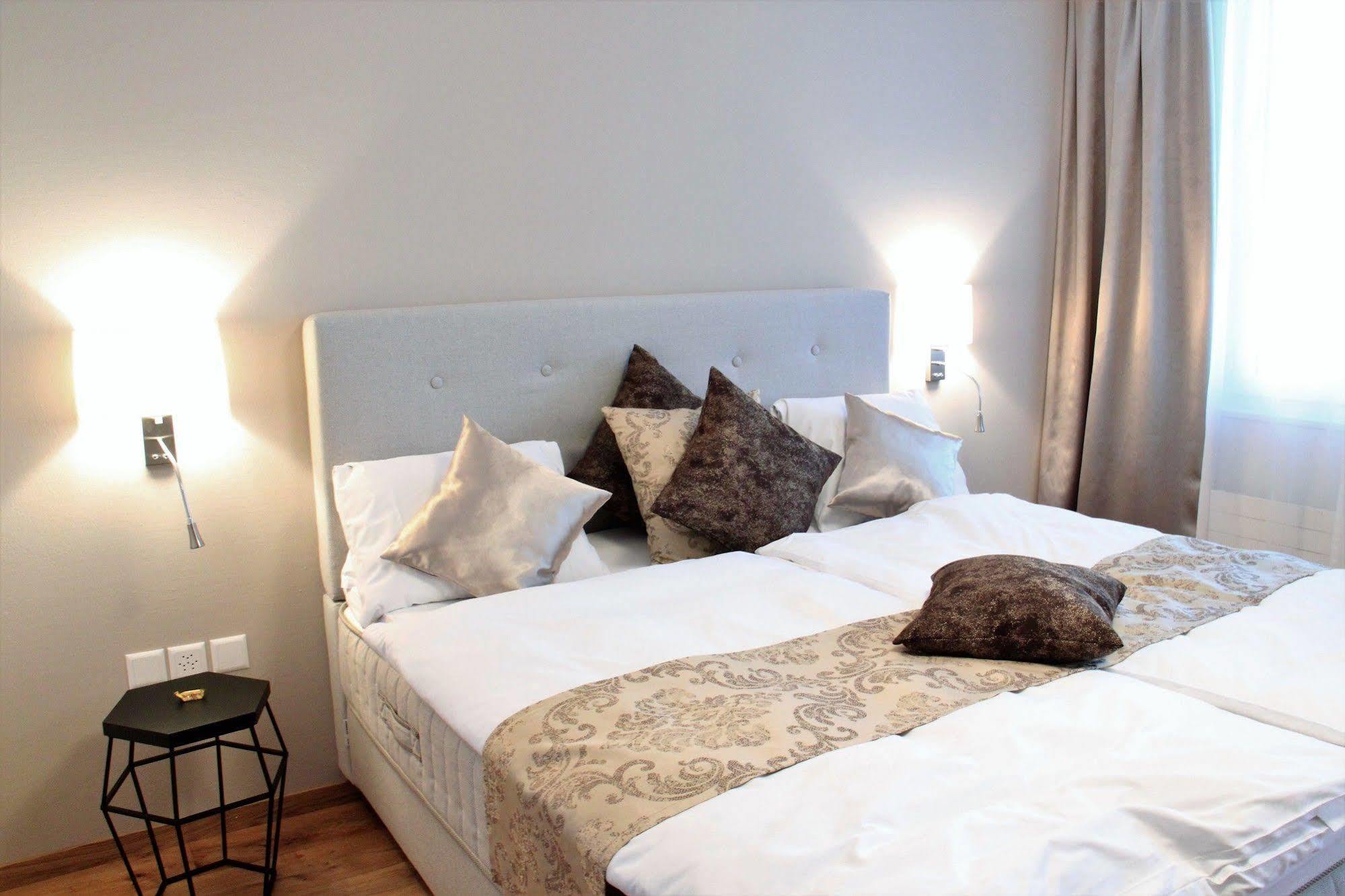Boutique Hotel Moosegg Emmenmatt ภายนอก รูปภาพ