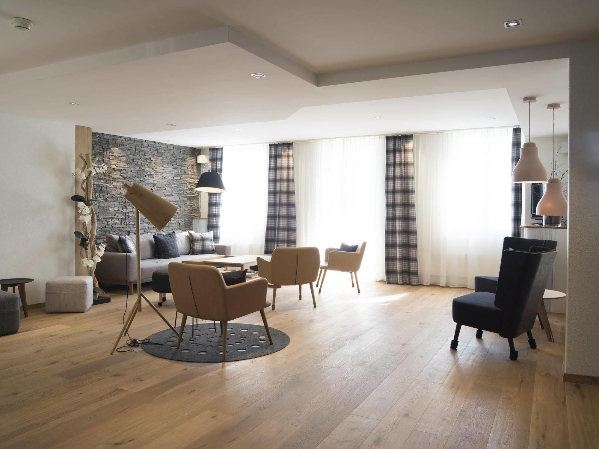 Boutique Hotel Moosegg Emmenmatt ภายนอก รูปภาพ