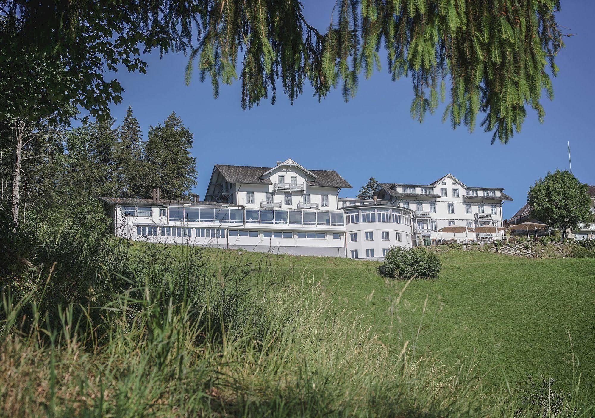 Boutique Hotel Moosegg Emmenmatt ภายนอก รูปภาพ