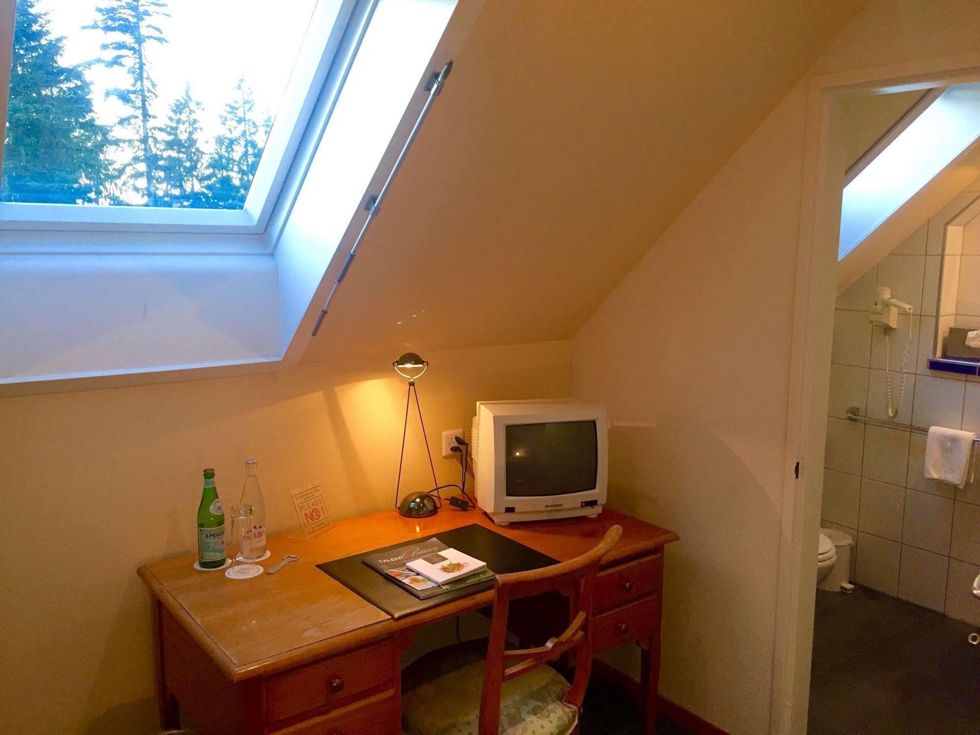 Boutique Hotel Moosegg Emmenmatt ภายนอก รูปภาพ